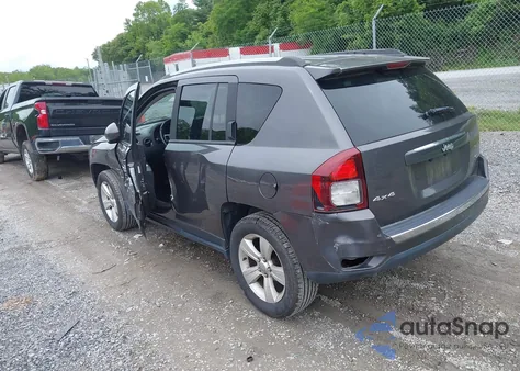 2015 Jeep Compass High Altitude Edition из США, поврежденный, VIN 1C4NJDEB0FD218087